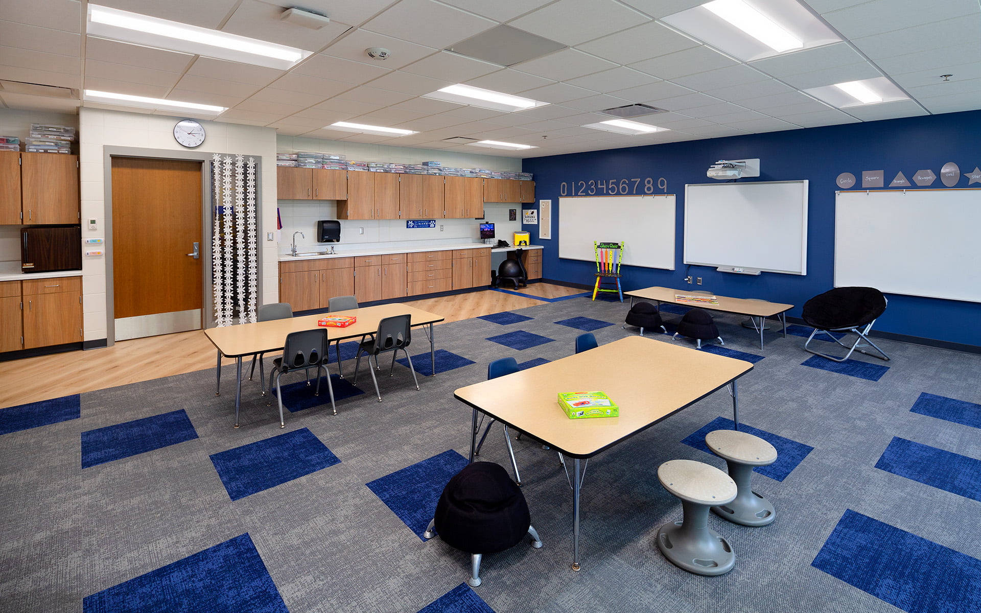 Classroom_IMG_0813_F-1