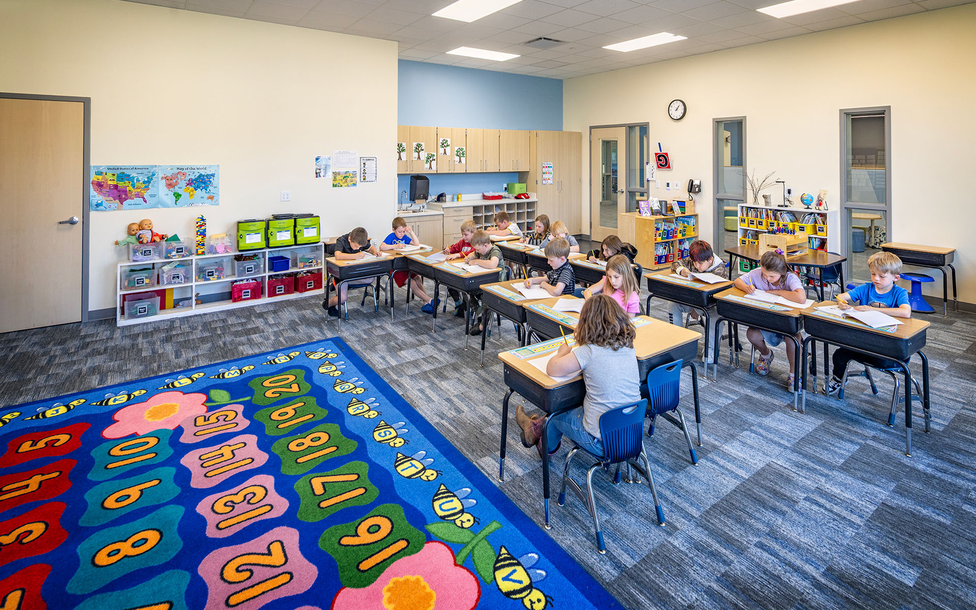 NewGlarusElementaryClassroom2