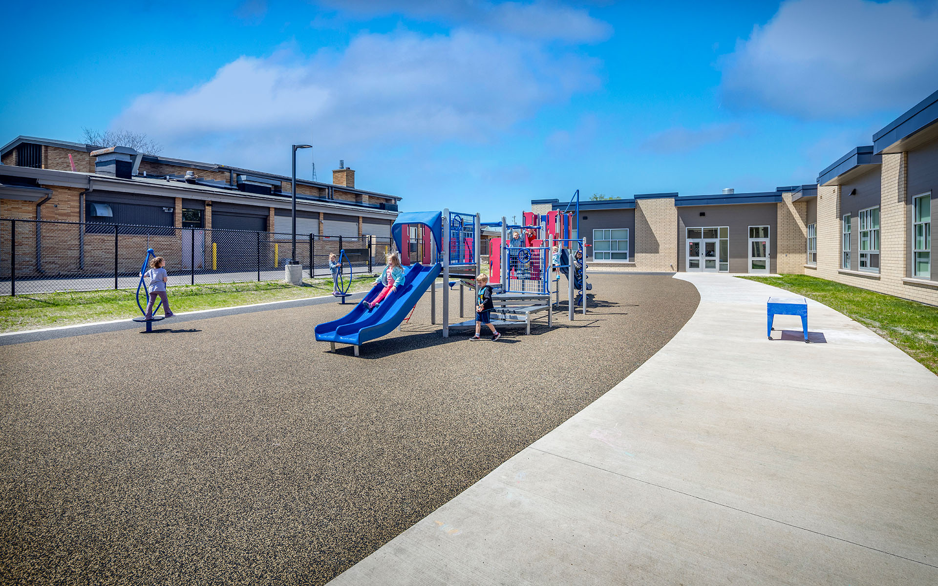 NewGlarusElementarySecurePlayground
