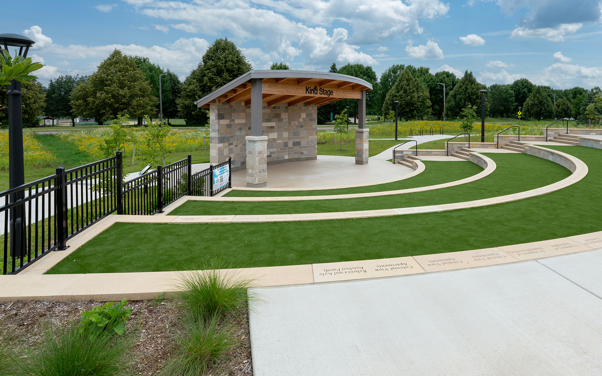 SunPrairiePublicLibraryAmpitheatre